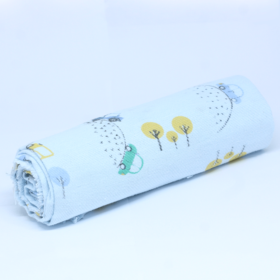 Tecido Flanela Baby - Bibi - Fundo Azul - 100% Algodão - Largura: 80cm