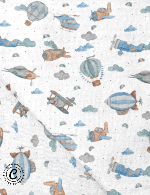 Tecido Fralda Estampada - Coleção Aviões Dreams - Céu de Aviões e Helicópteros - 100% Algodão - 70cm x 70cm
