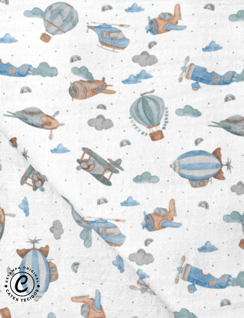Tecido Fralda Estampada - Coleção Aviões Dreams - Céu de Aviões e Helicópteros - 100% Algodão - Largura 70 cm