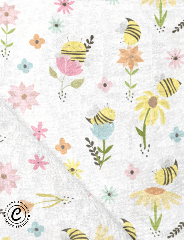 Tecido Fralda Estampada - Coleção Bee Happy - Abelhas no Jardim - 100% Algodão - 70cm x 70cm