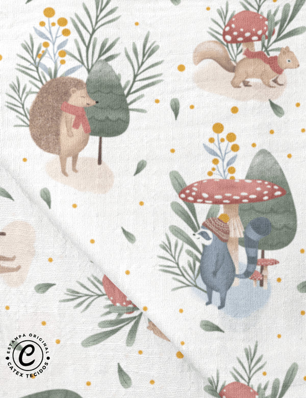 Tecido Fralda Estampada - Coleção Inverno na Floresta - Brincando na Neve - 100% Algodão - 70cm x 70cm
