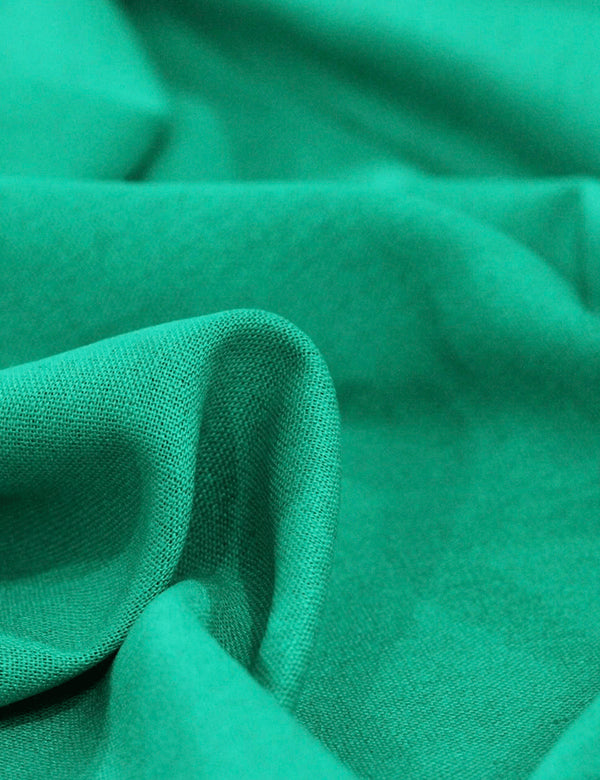 Tecido Linho Com Viscose Liso Premium - Tropical Green - 28% Linho 68% Viscose 4% Fibras Diversas - Largura 1,35m