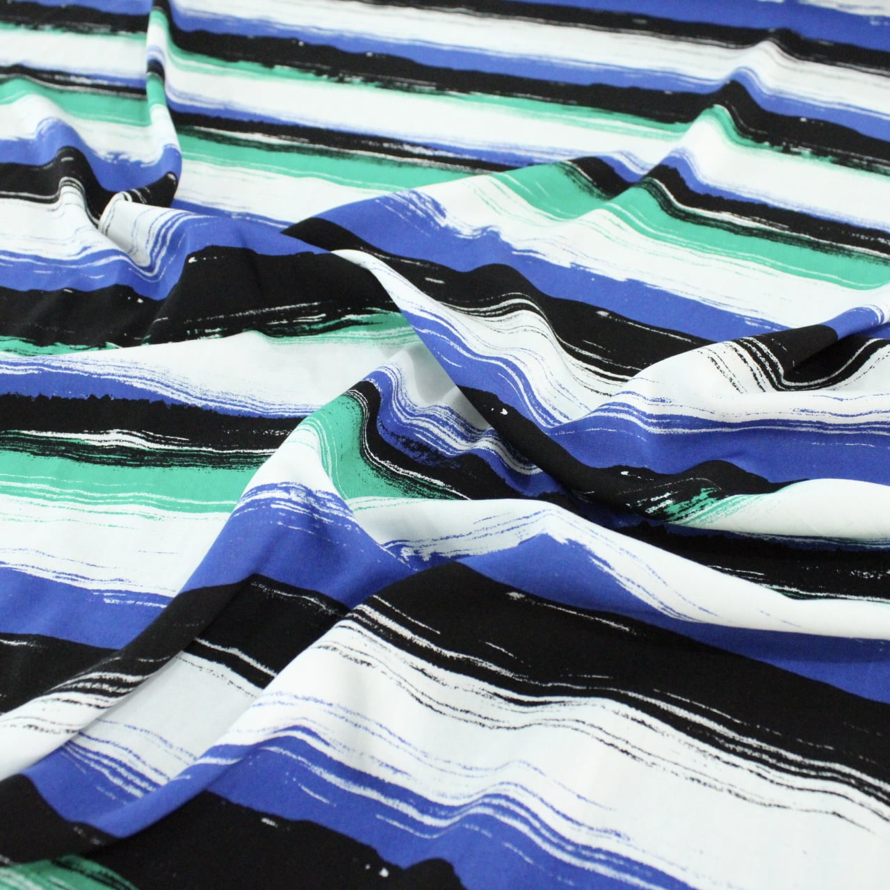 Tecido Viscose Estampada - Brushed - Azul e Verde - 100% Viscose - Largura 1,40m